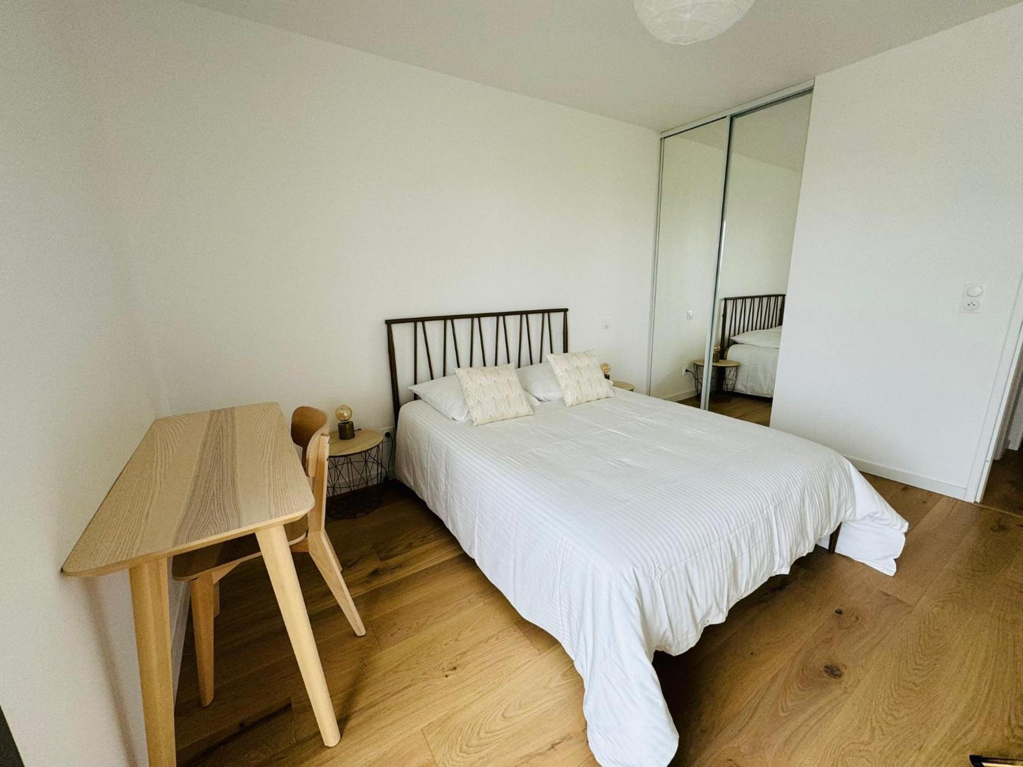 Presqu'Ile, Appartement Neuf Avec Balcon, Salle De Gym Et Parking Caen Esterno foto